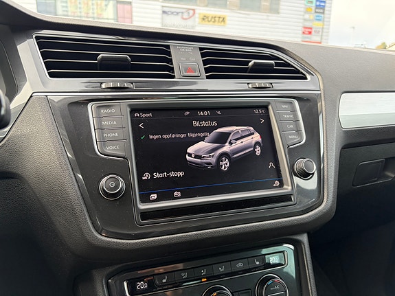 Volkswagen Tiguan 22 of 30