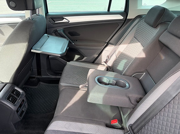 Volkswagen Tiguan 27 of 30