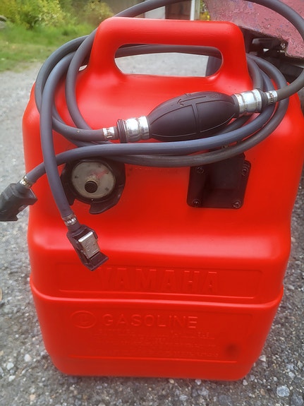 Yamaha 30 med powertrim og elstart RESERVERT 9 of 11