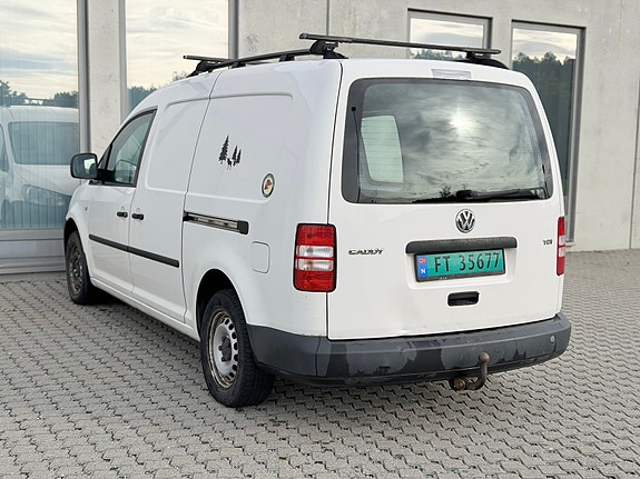 Volkswagen Caddy Maxi 19 of 21