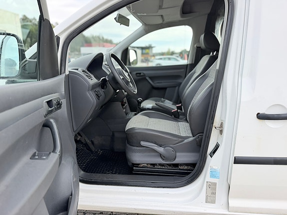 Volkswagen Caddy Maxi 14 of 21