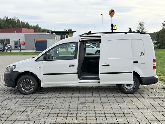 Volkswagen Caddy Maxi 10 of 21