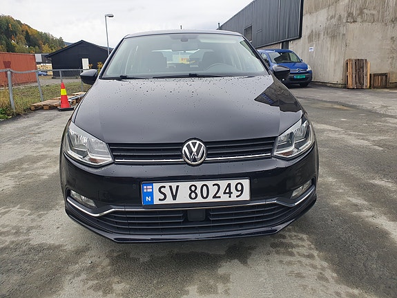 Volkswagen Polo 7 of 23
