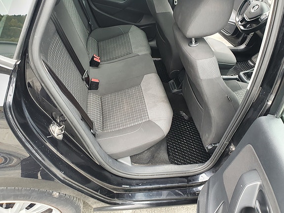 Volkswagen Polo 11 of 23