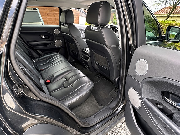 Land Rover Range Rover Evoque 8 of 10