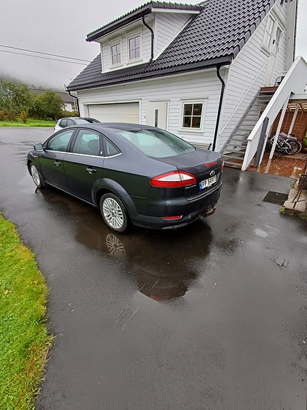 Ford Mondeo 3 of 13