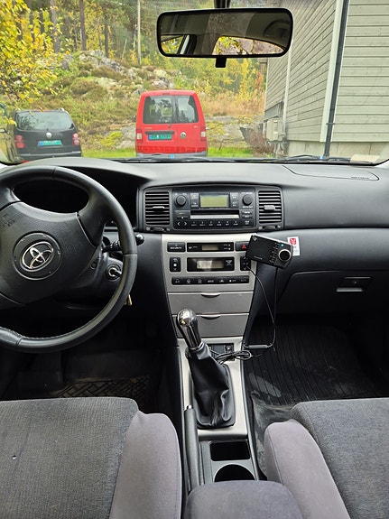 Toyota Corolla 11 of 12