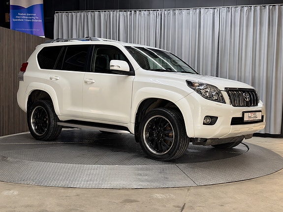 Toyota Land Cruiser 9 of 30