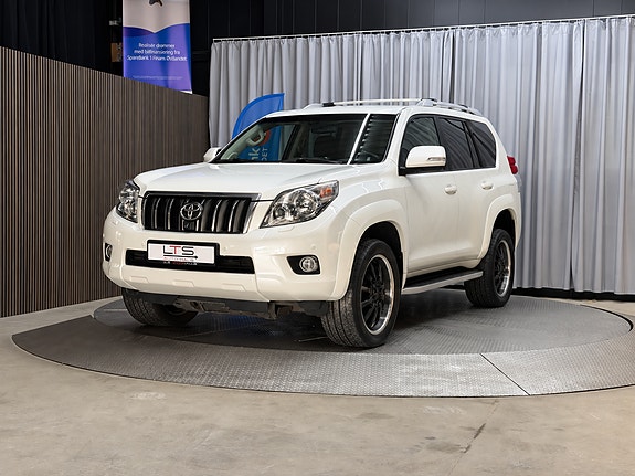 Toyota Land Cruiser 5 of 30