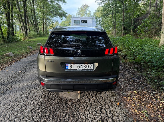 Peugeot 3008 10 of 18