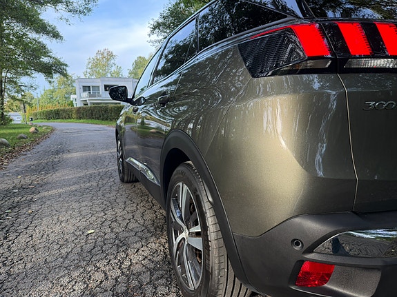Peugeot 3008 7 of 18