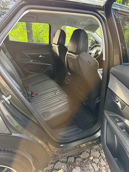 Peugeot 3008 13 of 18