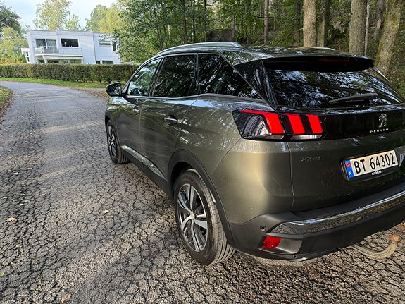 Peugeot 3008 8 of 18