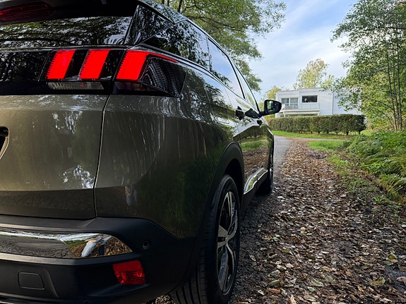 Peugeot 3008 5 of 18