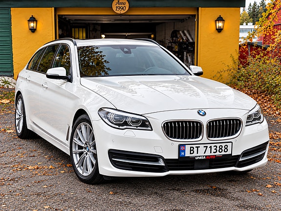 BMW 525d 2 of 17