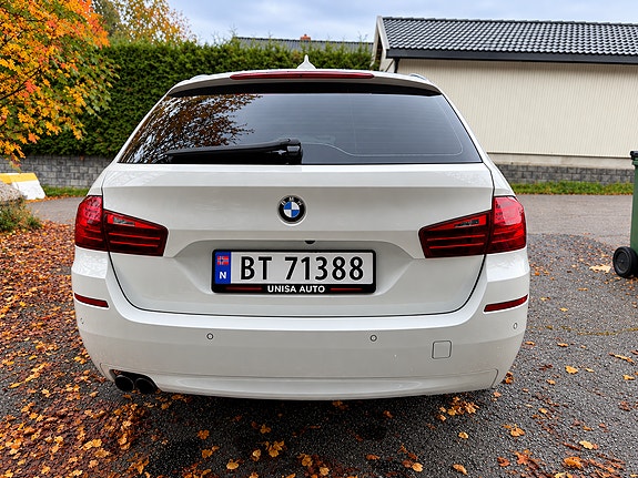BMW 525d 5 of 17