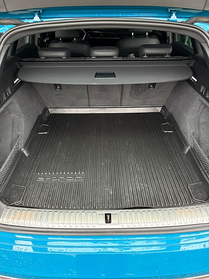 Audi e-tron 21 of 26