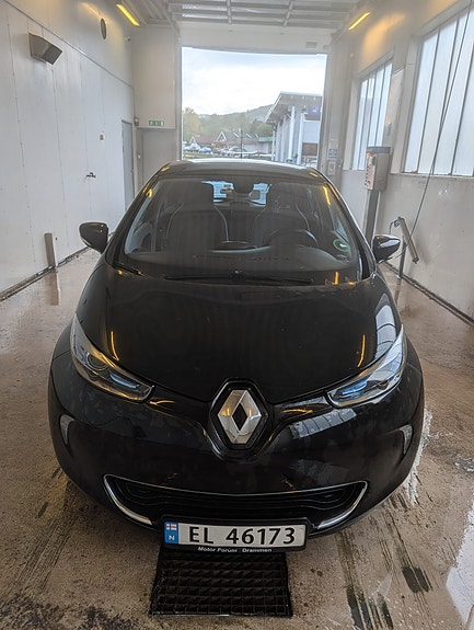 Renault Zoe 2 of 10