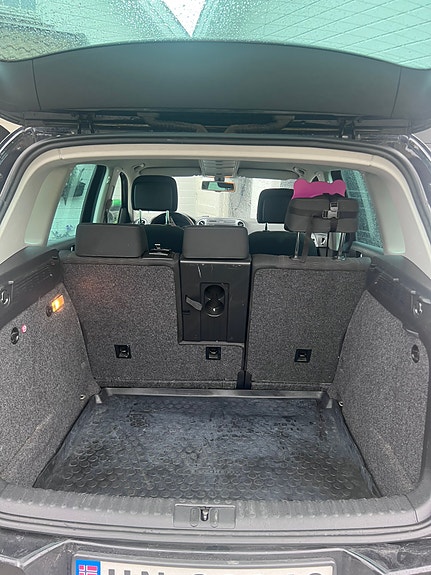 Volkswagen Tiguan 6 of 13
