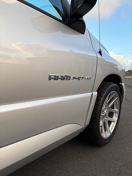 Dodge RAM SRT-10 7 of 20