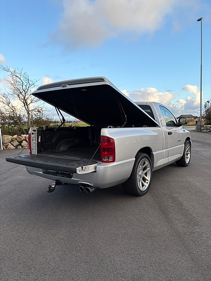 Dodge RAM SRT-10 6 of 20