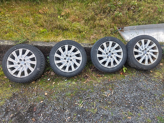 Volvo V70 15 of 15