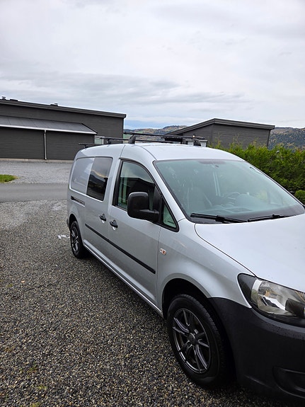Volkswagen Caddy Maxi 13 of 21