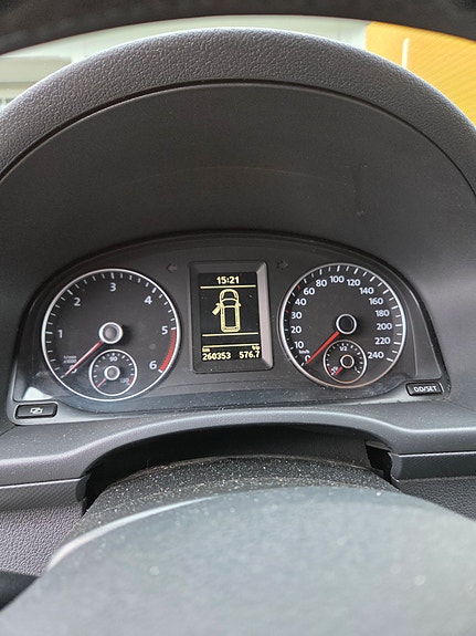 Volkswagen Caddy Maxi 19 of 21