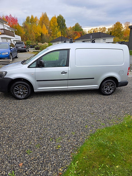 Volkswagen Caddy Maxi 4 of 21