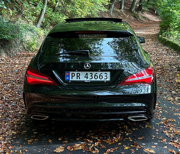 Mercedes-Benz CLA180 7 of 16