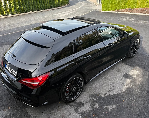 Mercedes-Benz CLA180 3 of 16