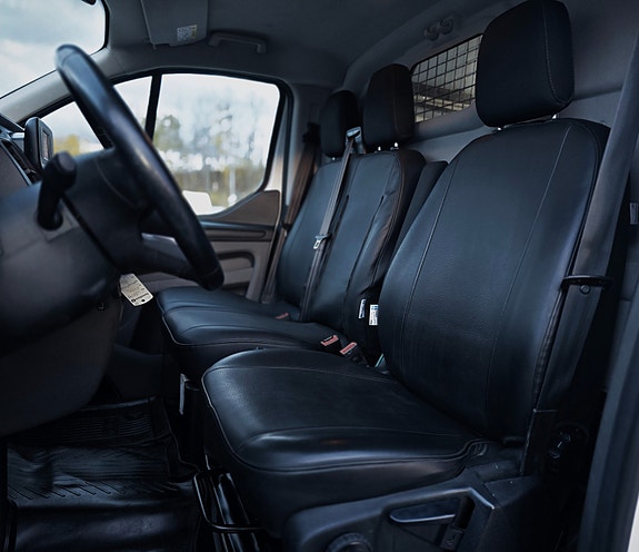 Ford Transit Custom 10 of 30