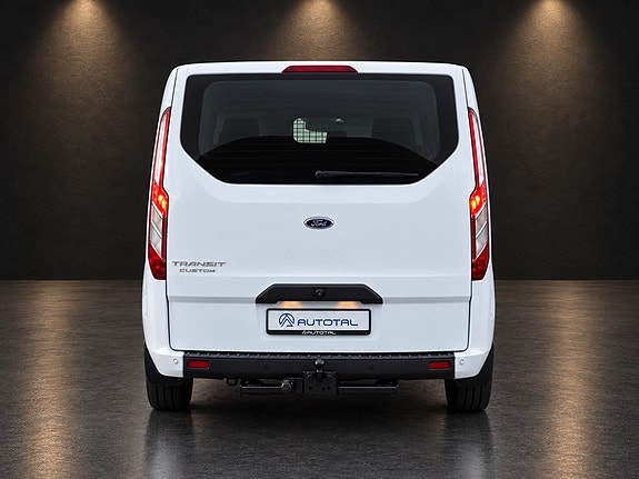 Ford Transit Custom 7 of 30