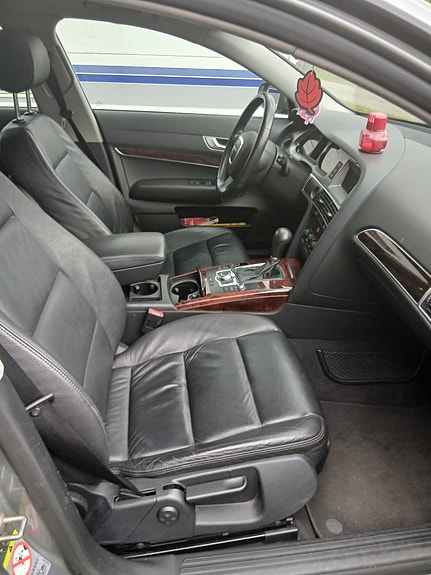 Audi A6 12 of 16
