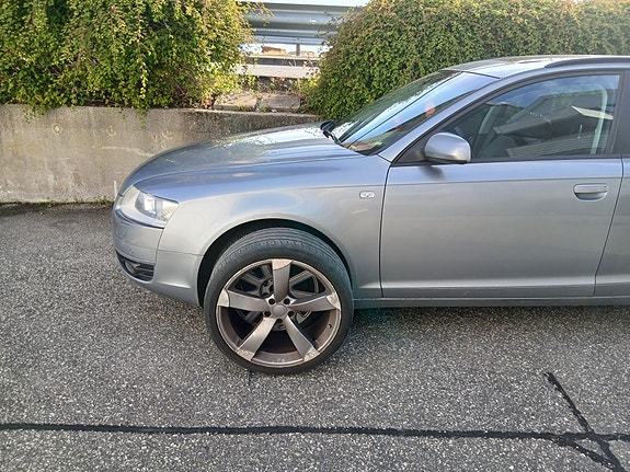 Audi A6 4 of 16