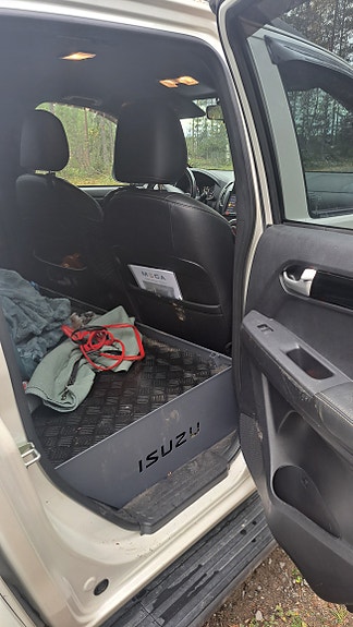 Isuzu D-max 10 of 14