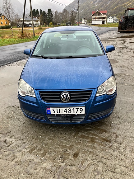 Volkswagen Polo 4 of 4