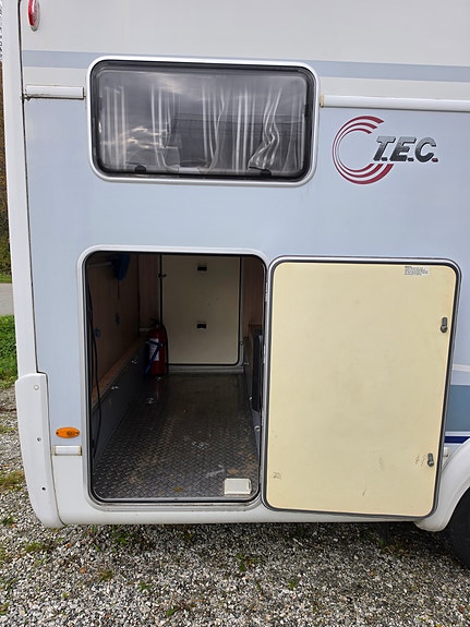 Tec 690 I 11 of 30