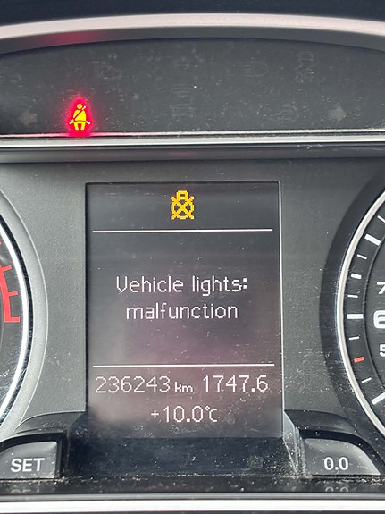 Audi A4 allroad 10 of 14