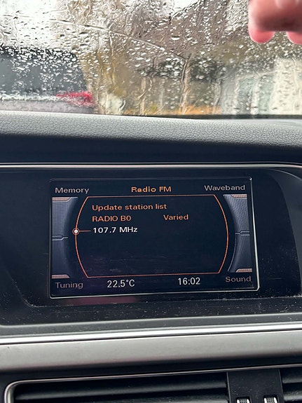 Audi A4 allroad 9 of 14