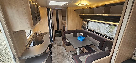 Hobby Hobby 545 KMF DE LUXE EDITION 29 of 30