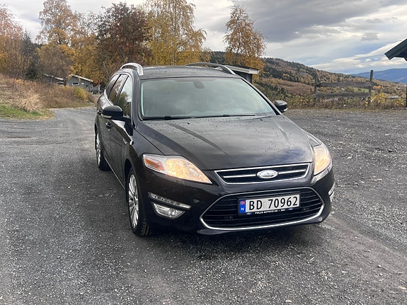 Ford Mondeo 3 of 15
