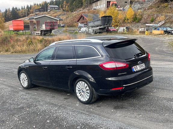 Ford Mondeo 8 of 15