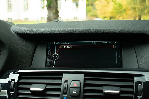 BMW X3 29 of 30