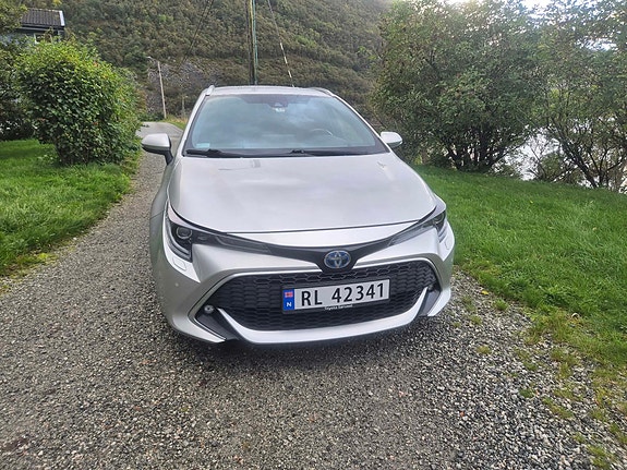 Toyota Corolla 3 of 13