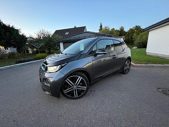 BMW i3 7 of 18