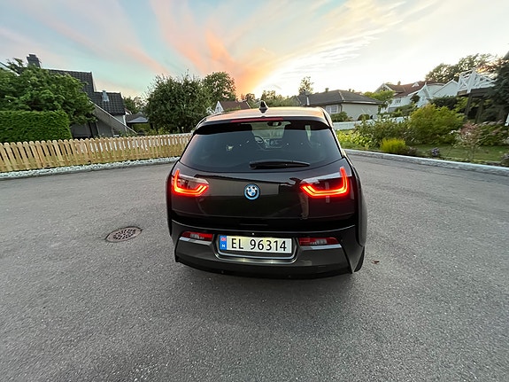 BMW i3 5 of 18
