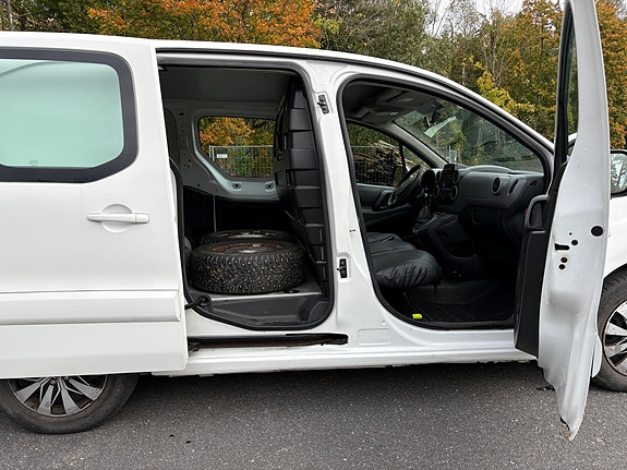 Citroen Berlingo 8 of 17