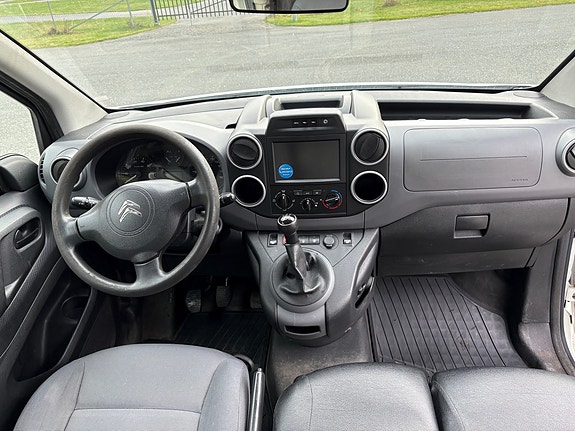 Citroen Berlingo 11 of 17