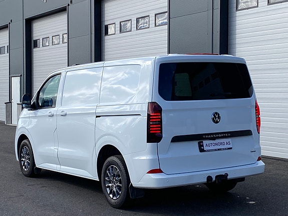 Volkswagen Transporter 9 of 24